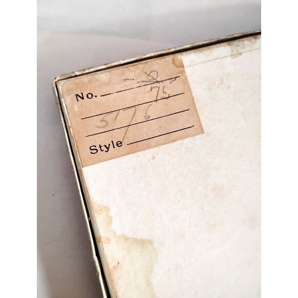 Antique Edwardian Decorative Glove Box, C 1900s 1910s, Winter Christmas Scene - Picture 3 of 4